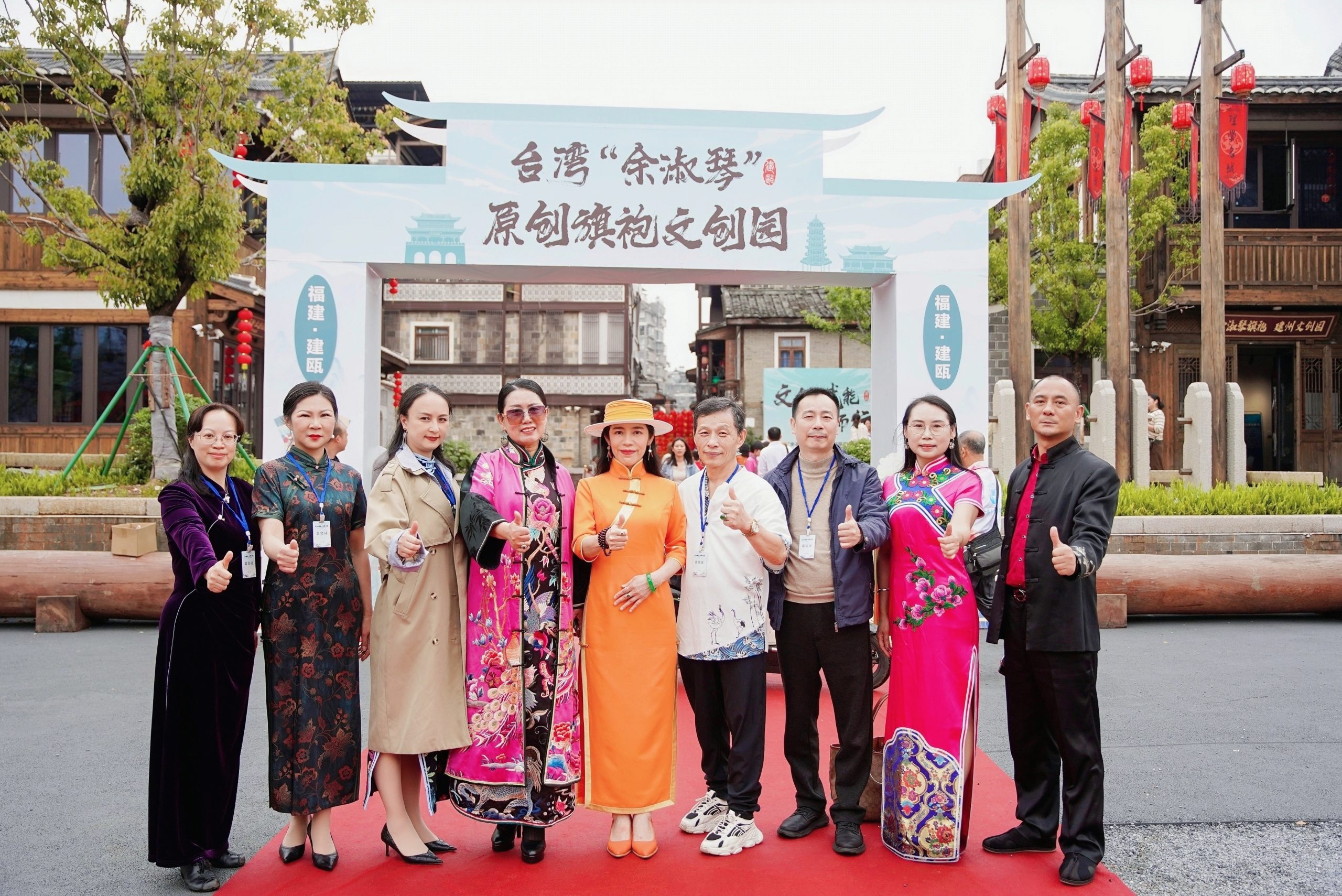 一件旗袍撼動兩岸 余淑琴重磅落子建甌 文化戰局全面升溫