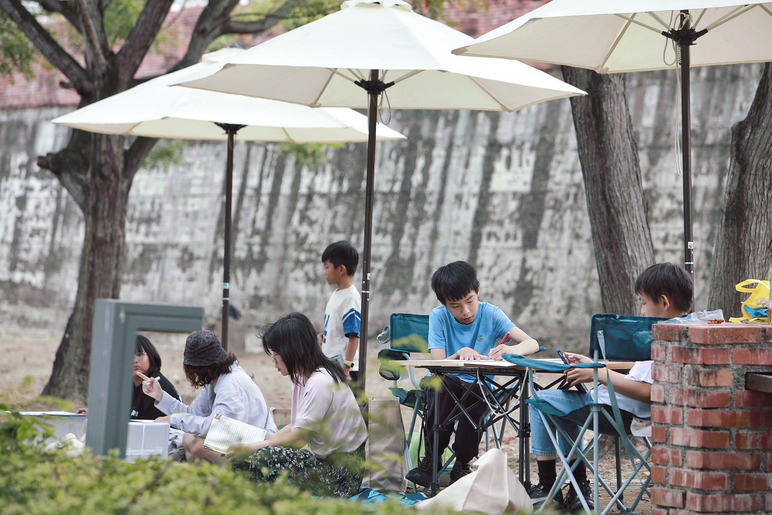 「藝起派對」寫生嘉年華恆春登場 大小畫友共繪半島之美