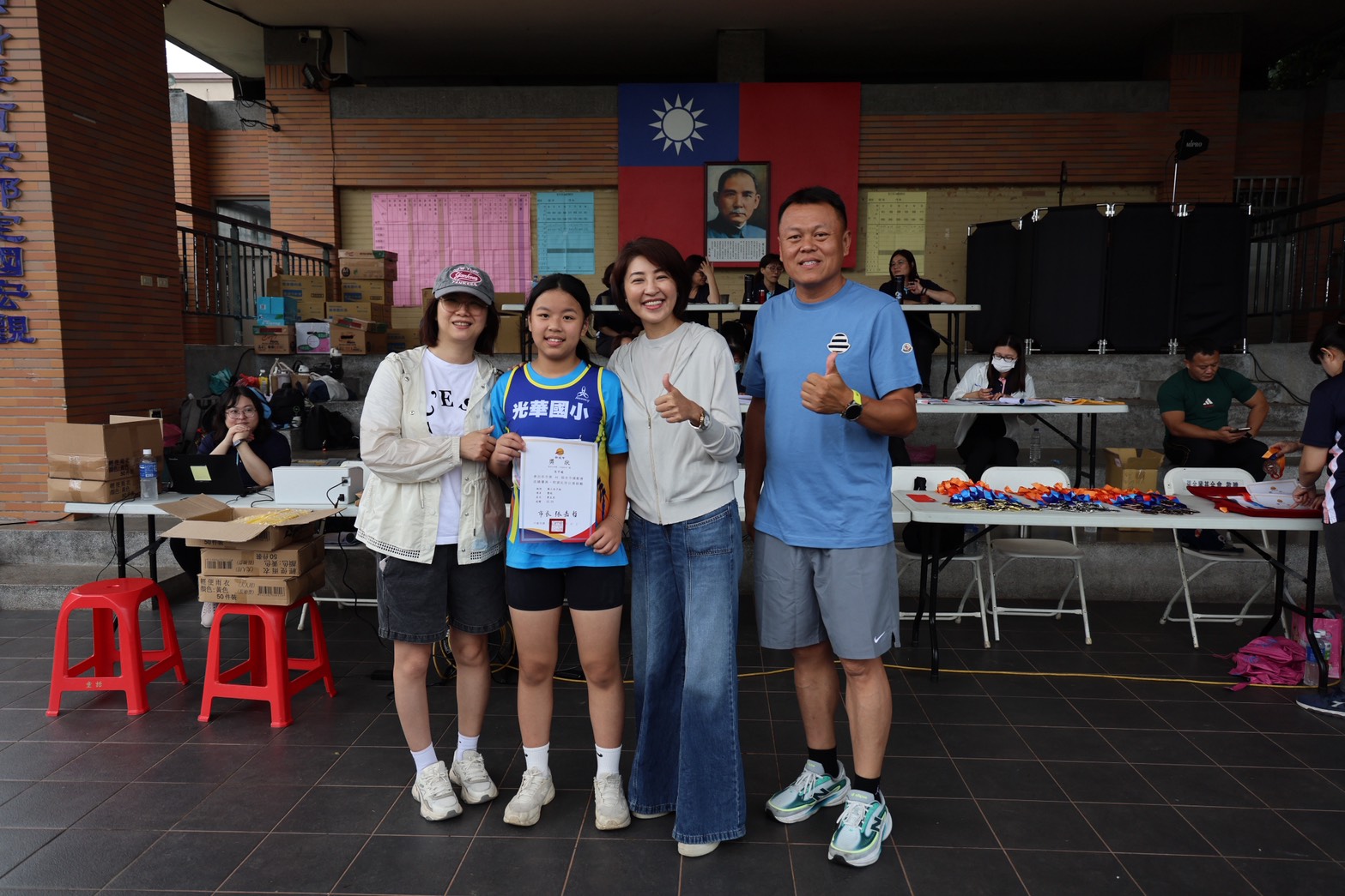 南投市運田徑賽熱力開跑 135名小將競逐縣運入場券