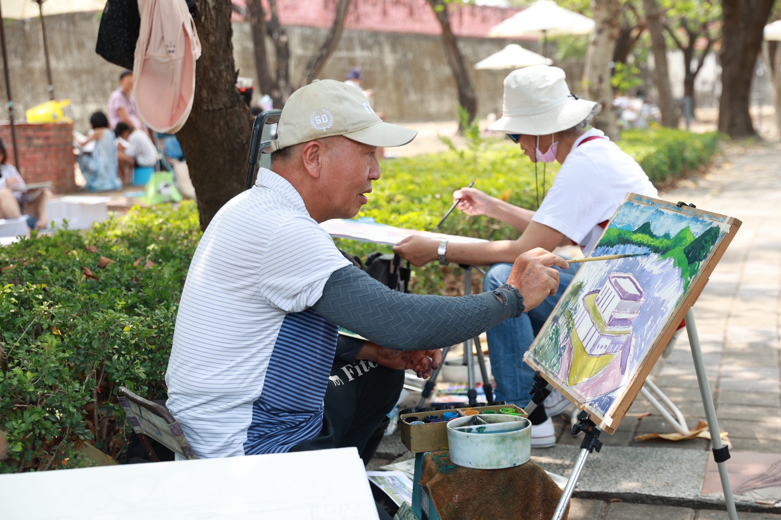 「藝起派對」寫生嘉年華恆春登場 大小畫友共繪半島之美